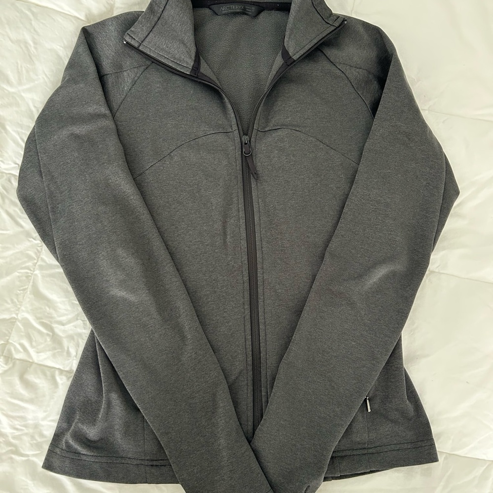 Arc'teryx Women's Dark Gray Ellison Jacket